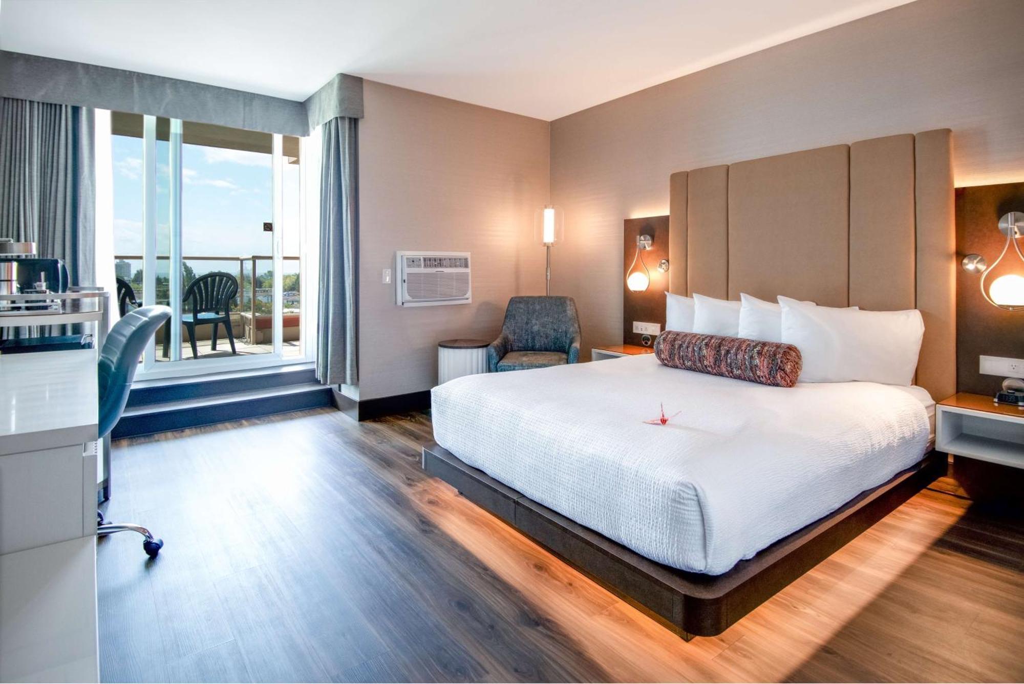 Coast & Marina By Apa Hotel Victoria