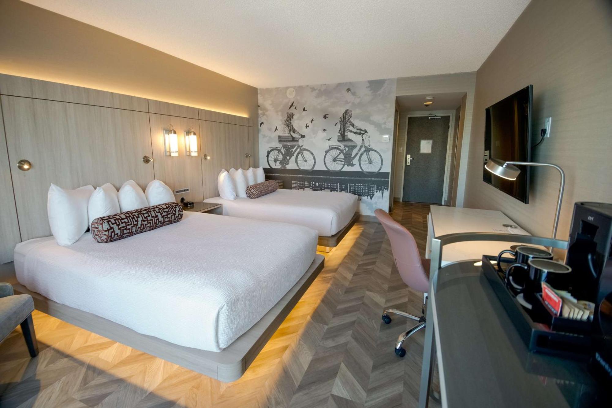 Coast & Marina By Apa 4* Victoria