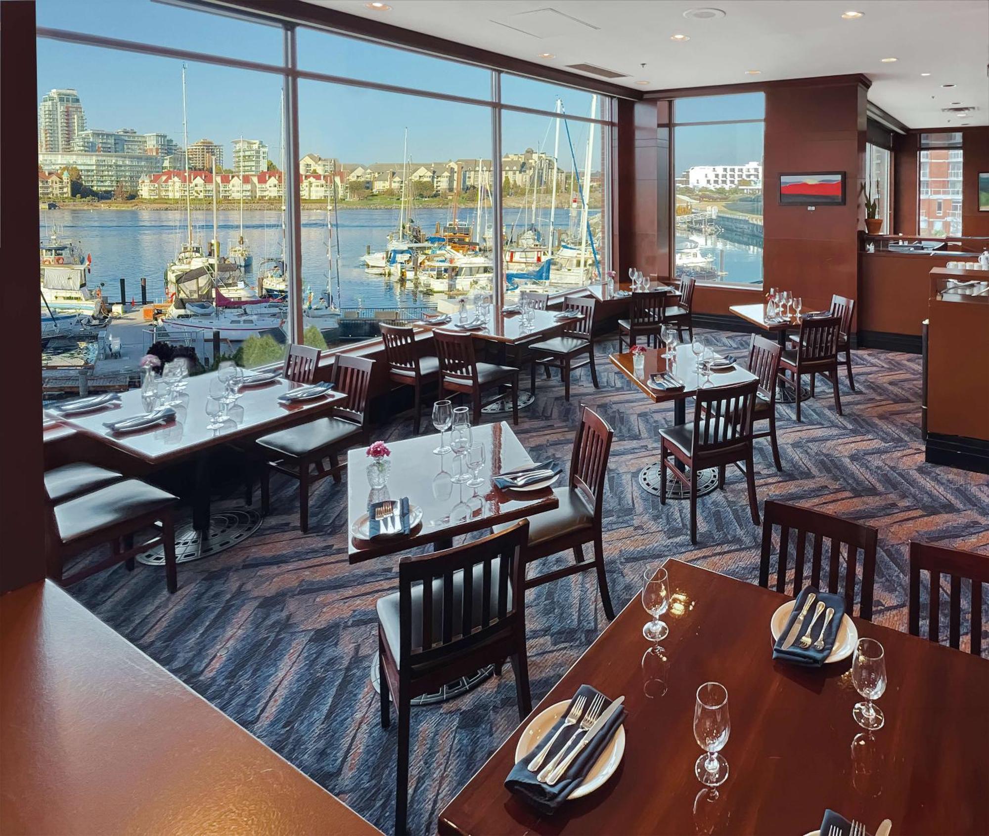 Hotel Coast & Marina By Apa